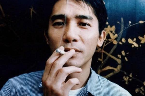 娱乐圈红了30年以上的5位巨星:梁朝伟垫底,第一是他